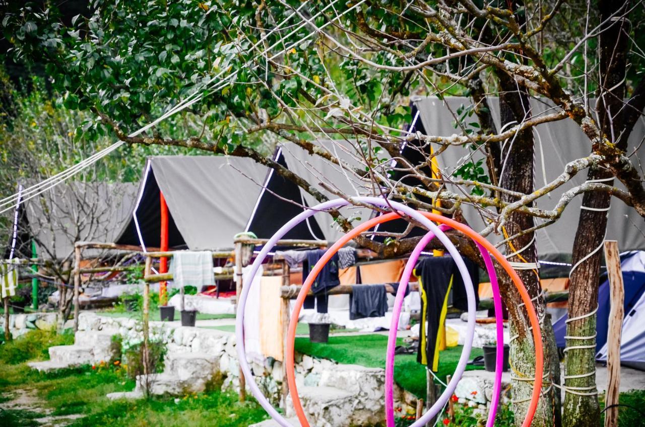 Himtrek Riverside Camps & Hostel Manali Eksteriør billede