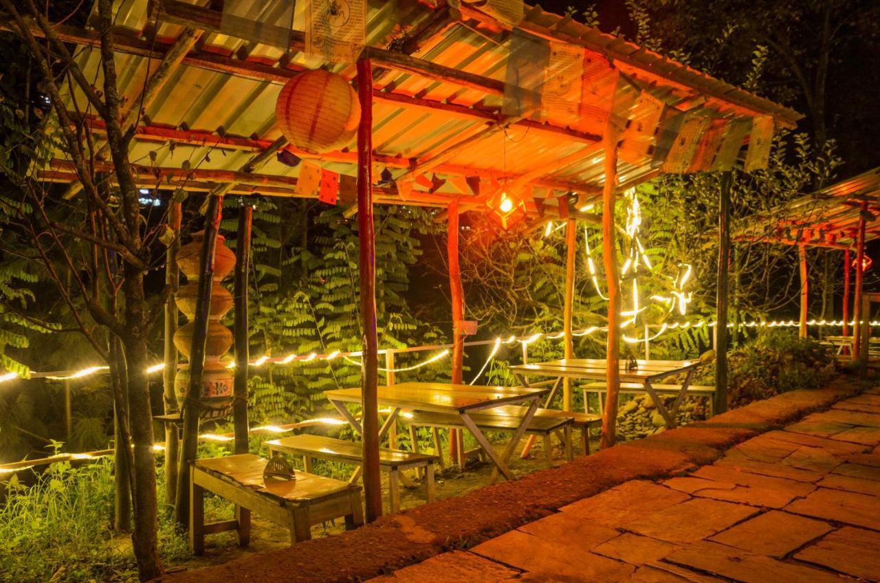 Himtrek Riverside Camps & Hostel Manali Eksteriør billede