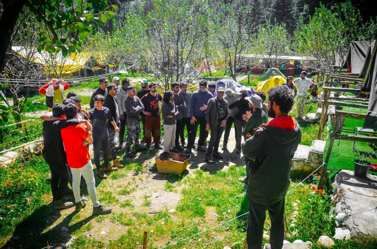 Himtrek Riverside Camps & Hostel Manali Eksteriør billede