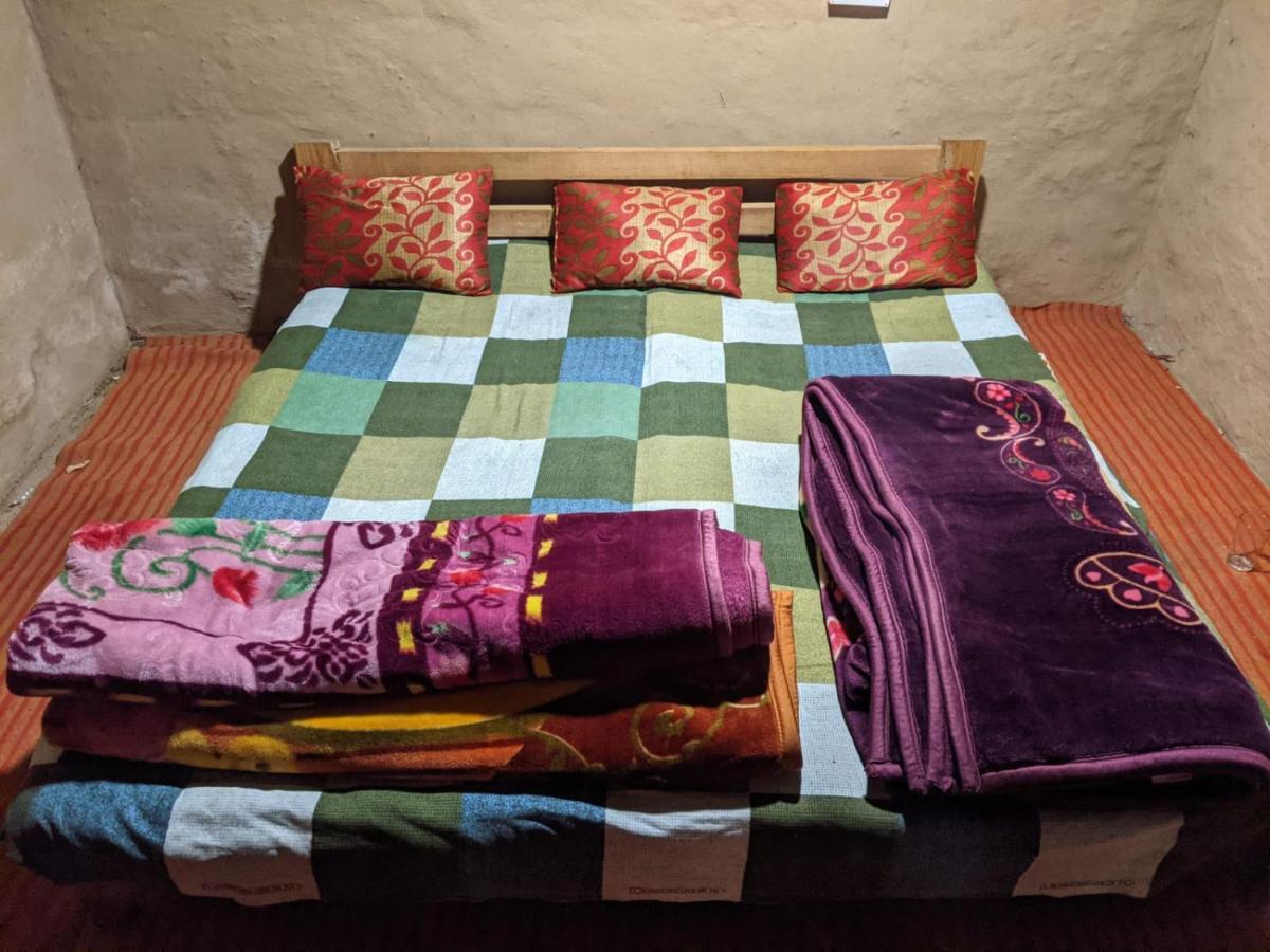 Himtrek Riverside Camps & Hostel Manali Eksteriør billede